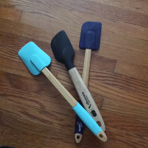 Spatulas - Picture 1 of 1